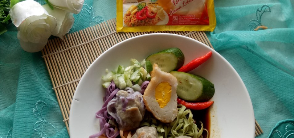 Pempek Mie Pelangi