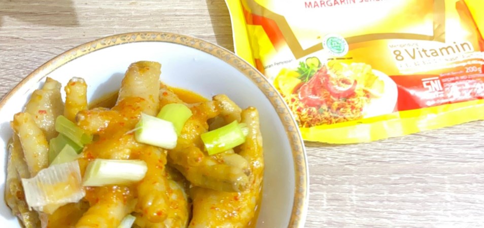 Tumis Ceker Bumbu Kuning Pedas