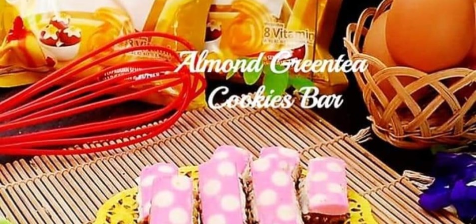 Almond Greentea Cookies Bar