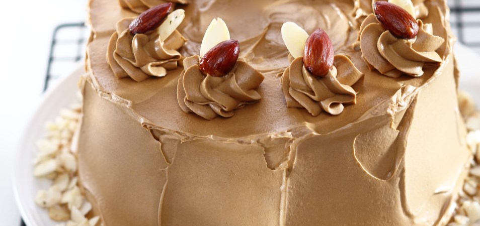 MOCHA CREAM ALMOND CAKE