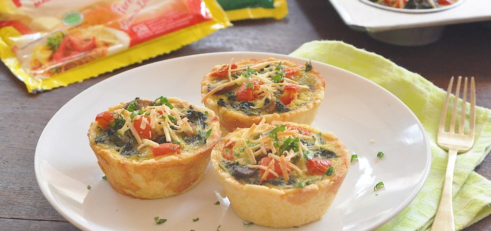 Cheesy Spinach and Mushroom Quiche