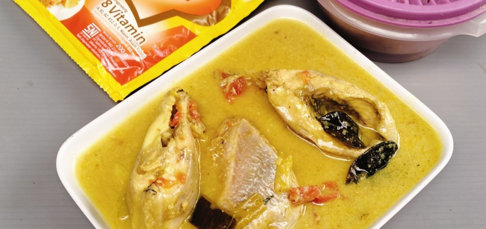 Ikan Nila Gulai Kuning Tomat