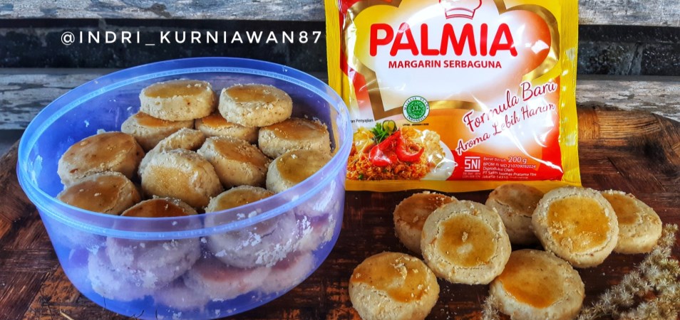 Kue Kacang Lembut dengan Palmia