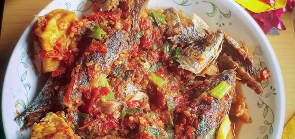 Resep Hidangan Utama Ikan Benggol Sambal Merah Palmia 