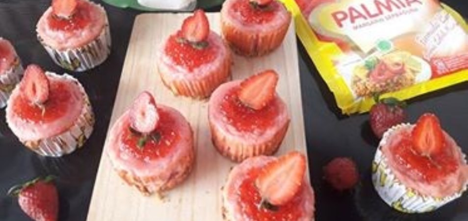 Strawberry Mini Cheese Cake