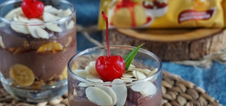 Banana Dates Chocolate Pudding