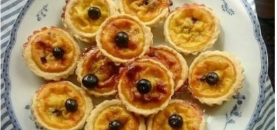 Mini Blueberry Pies