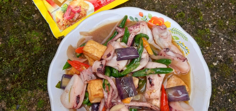 Oseng Cumi Tahu Terong Pedas