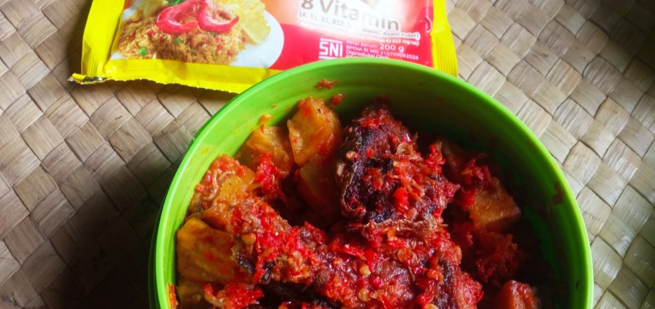 Belut Kentang Sambal Pecah