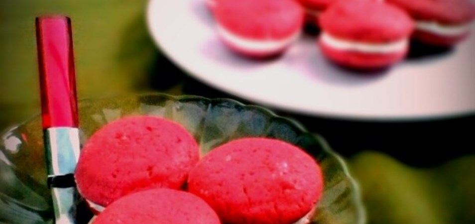 Red Velvet Whoopy Pie