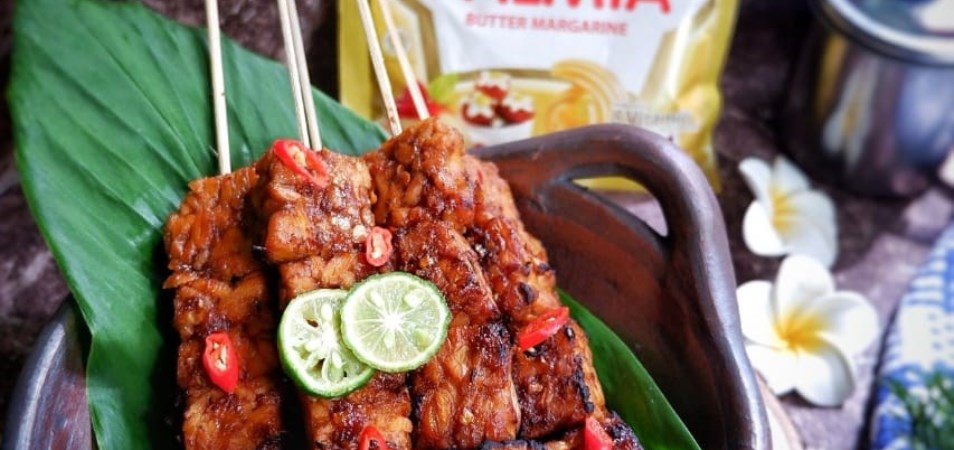 Tempe Bakar Palmia