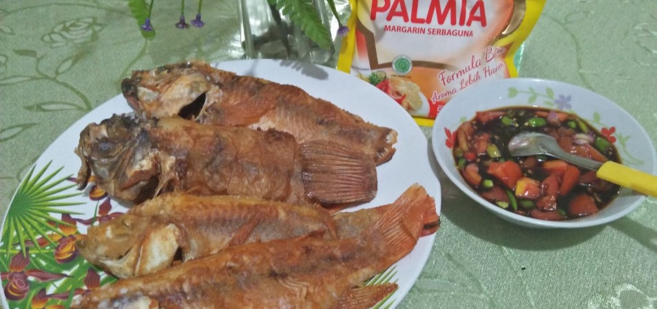 Resep Hidangan Utama - Ikan Goreng Sambal Kecap - Palmia I 