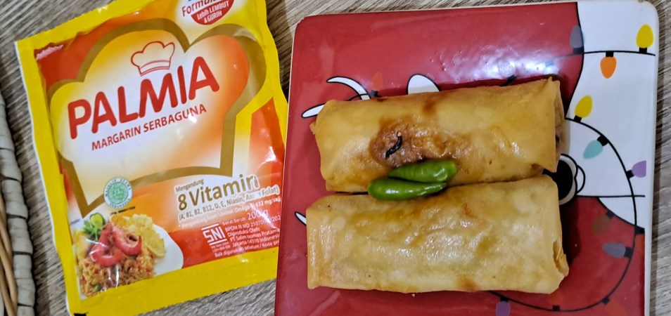 Lumpia Isi Sarden Bumbu Kari