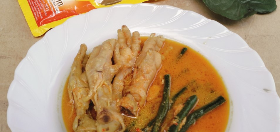 Gulai Ceker Kacang Panjang