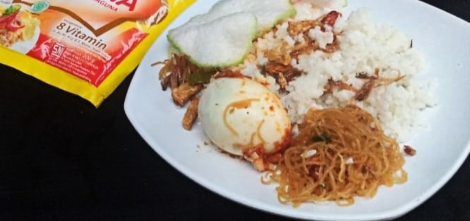 Nasi Uduk Mejikom