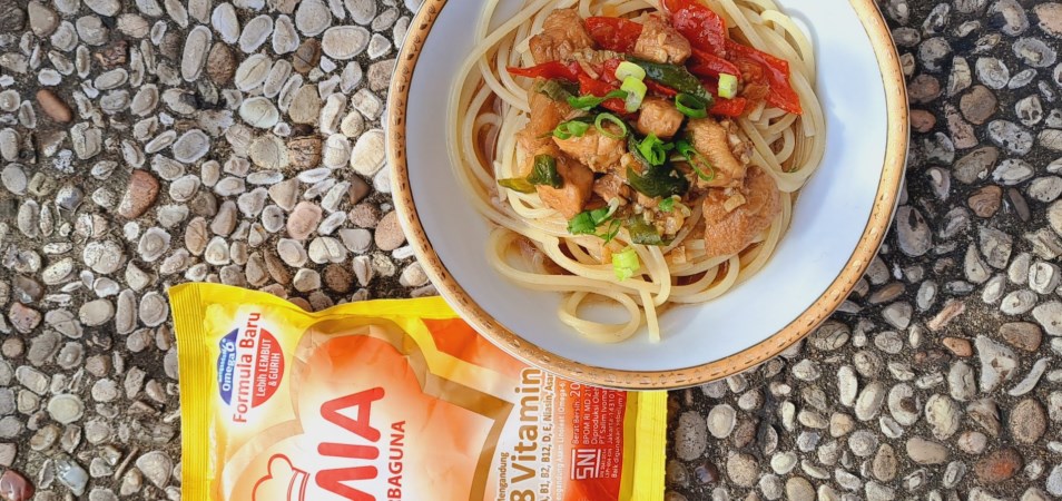 Spaghetti Ayam Kecap Satir