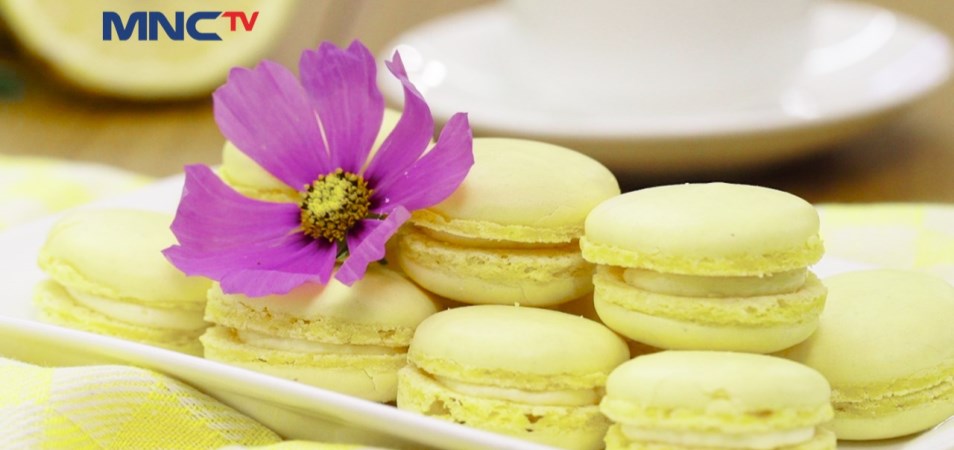 LEMON MACAROON