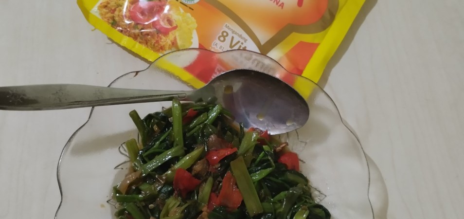 Cah Kangkung Terasi