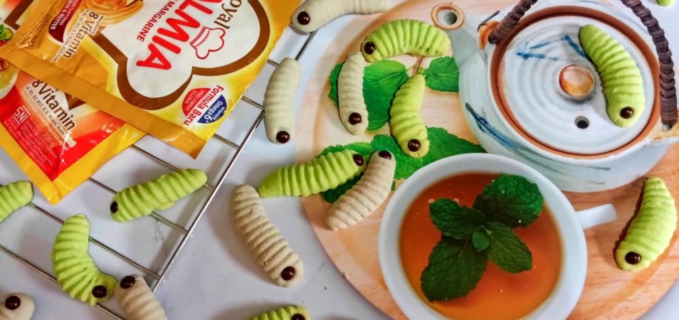 Sago Caterpillar Cookies