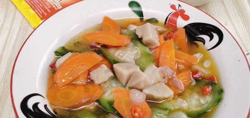 Bening Wortel Oyong Bakso