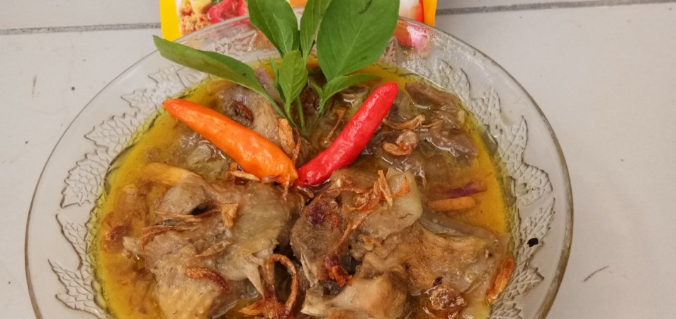 Opor Ayam Kampung