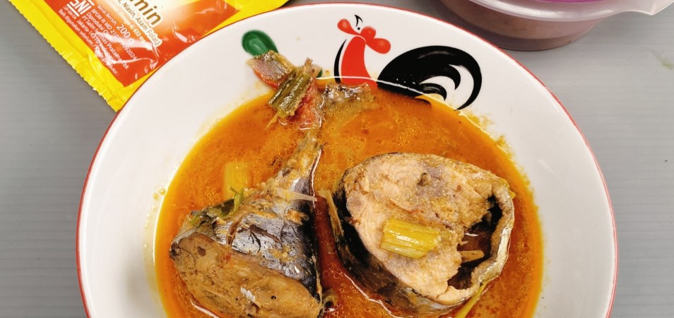 Ikan Tongkol Gulai Asam Pedas