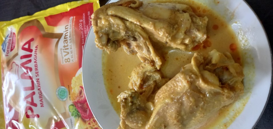 Ayam Kuah Kuning