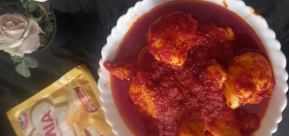 Telur Tahu Segitiga Pedas Menyala