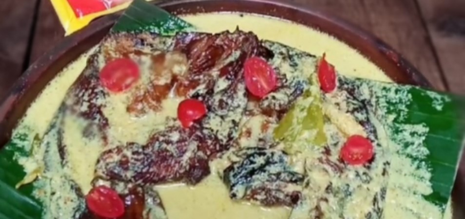 Ikan Asap Masak Kuning