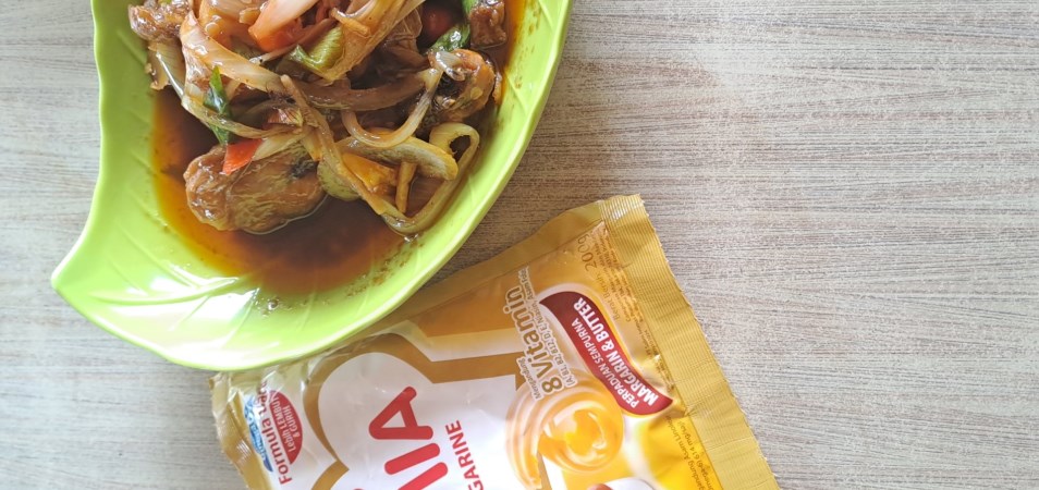 Oseng Ayam Bumbu Terasi