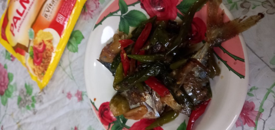 Tumis Ikan Asin Kembung