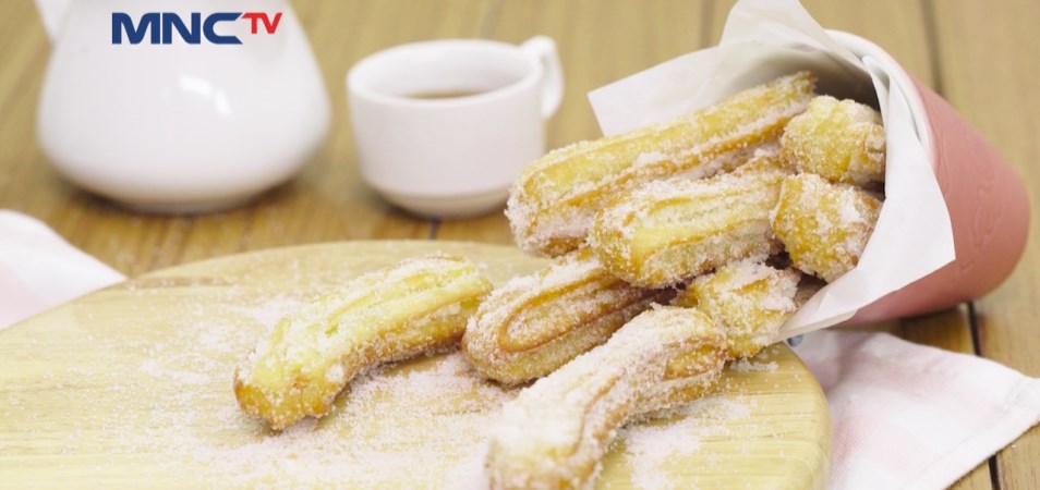 CHURROS TEH MELATI