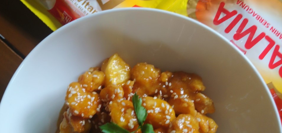 Chicken Potato Popcorn With Honey Sauce