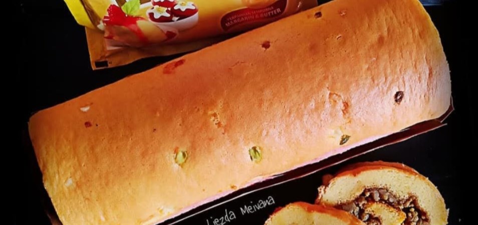Roll Cake Kepiting