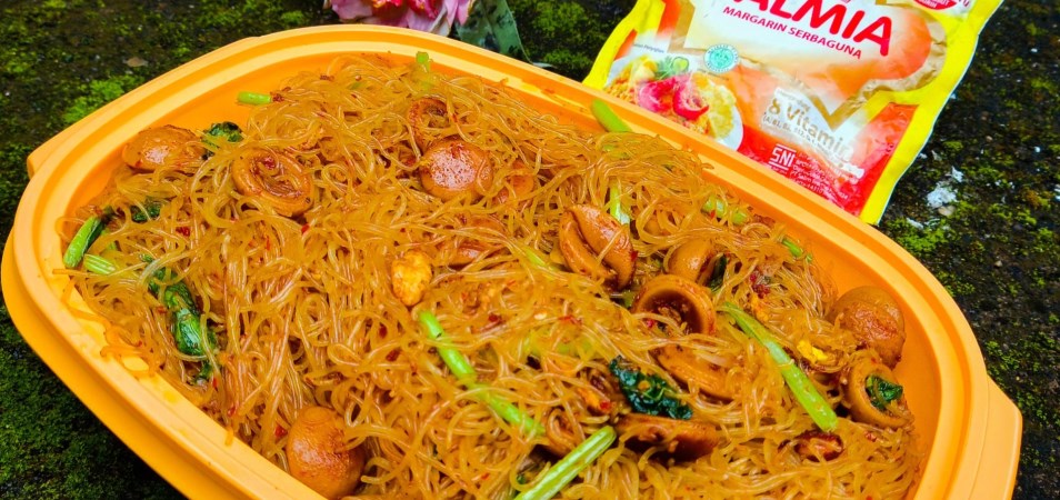 Bihun Goreng Sosis Sawi