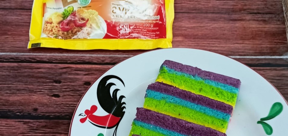 Steam Rainbow Cake