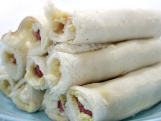 Roti Keju Gulung