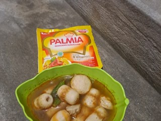 Tomyan Suki Bakso Gledek