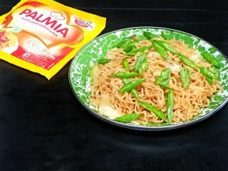 Mie Goreng Buncis Bakso