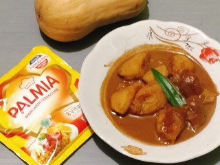 Kolak Pisang Labu Kuning Palmia
