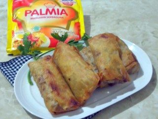 Lumpia Isi Ayam Wortel