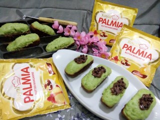 Pukis Greentea With Double Choco