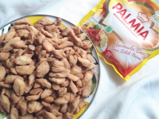 #YummyXPalmia Biji Ketapang Renyah dan Gurih