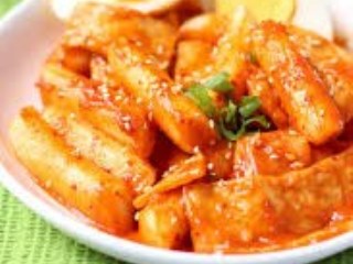 Tteokbokki (Korean Hot & Spicy Rice Cake)