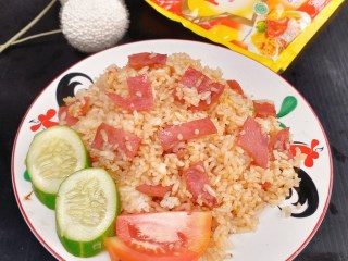 Nasi Goreng Kecap Daging Asap