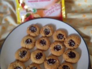 #YummyXPalmia Thumbprint Blueberry Cookies