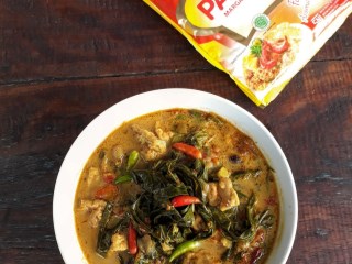 Gulai Tahu Daun Singkong