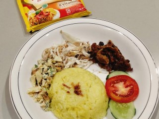 Nasi Kuning Rice Cooker