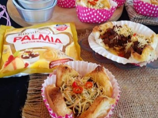 Roti Bakar Rendang Ala Palmia