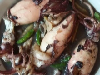 Cumi masak hitam